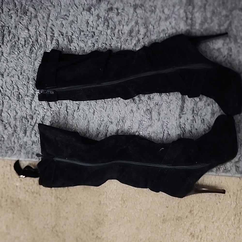 Black suede boots with heels